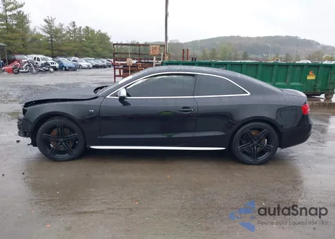 2012 Audi S5 Prestige z USA, uszkodzony, nr VIN WAUVVAFR3CA003909
